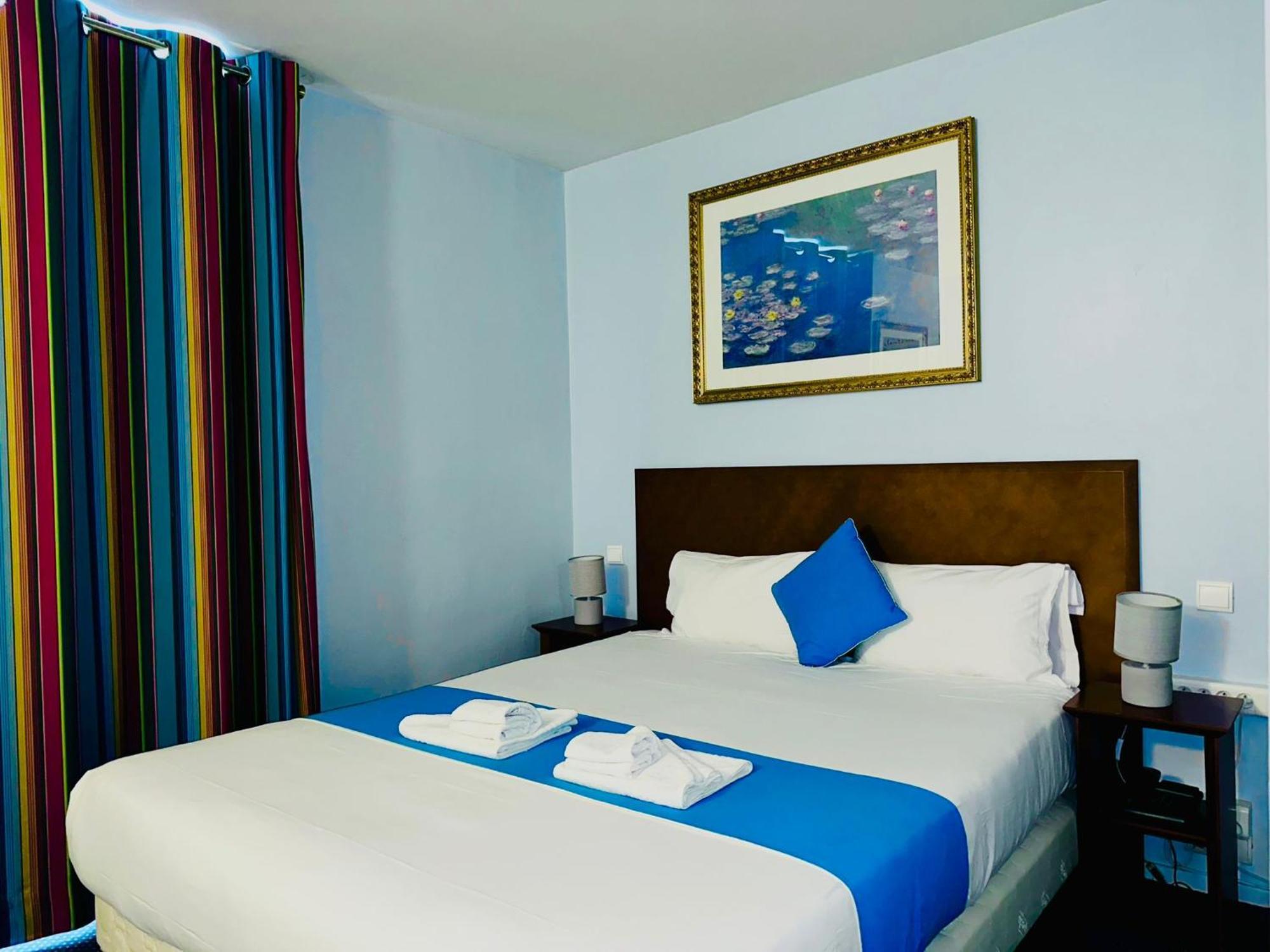 Hotel Bellevue Montmartre Париж Екстер'єр фото
